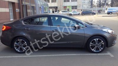 Автостекла Kia Cerato III c установкой в Москве